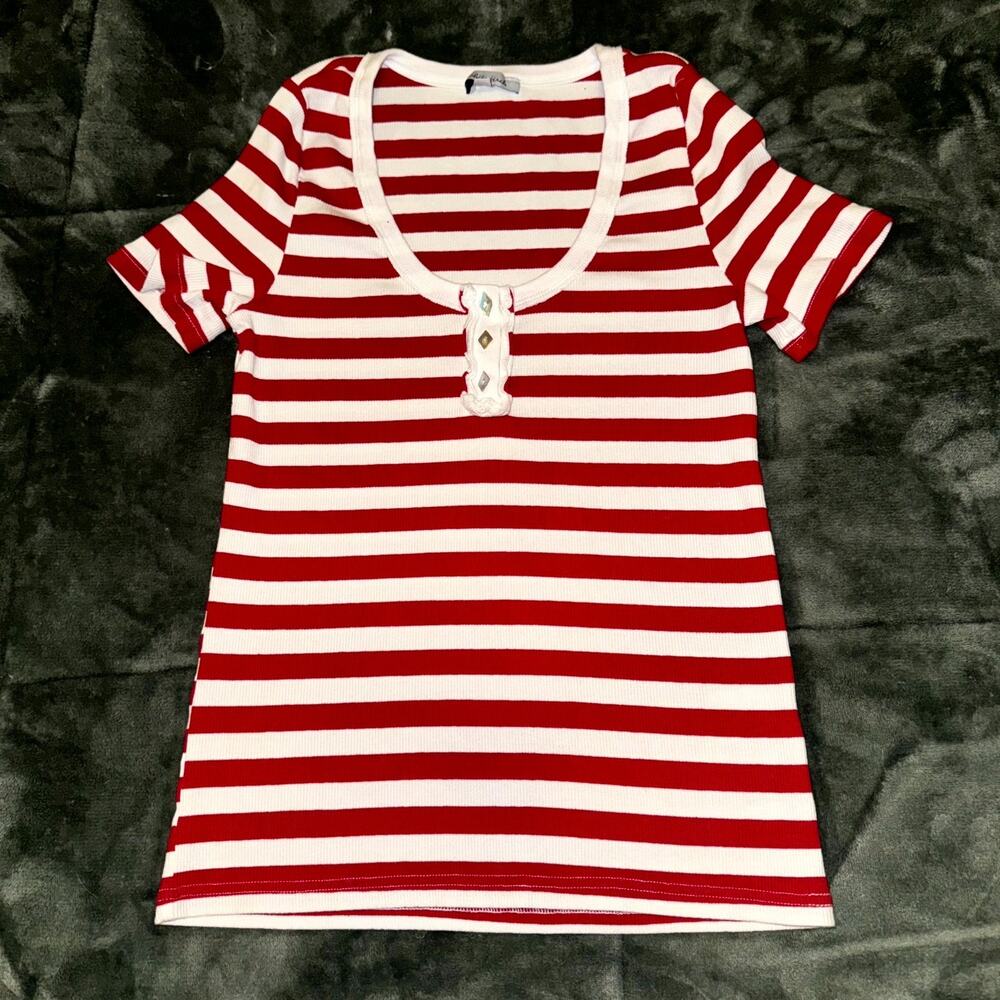 White Birch T-Shirt Womens Small Red White Striped Ribbed Henley Scoop Neck